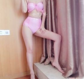 电车摩女