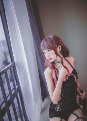《无颜之月》动漫